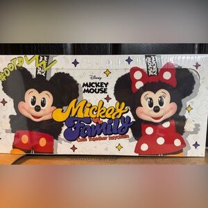 Disney Mickey & Family key chain sets